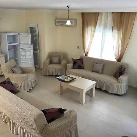 Сasa de vacaciones Yesilkent Duplex With Pool
